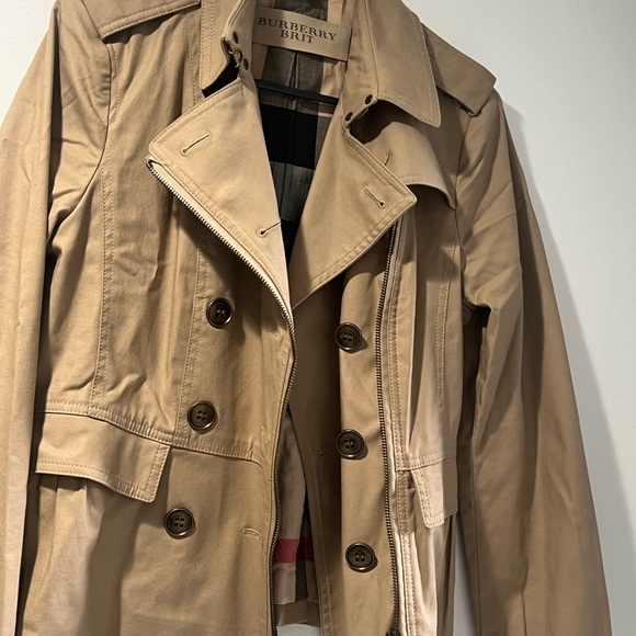Burberry Brit Tan Trench Coat - Picture 10 of 13